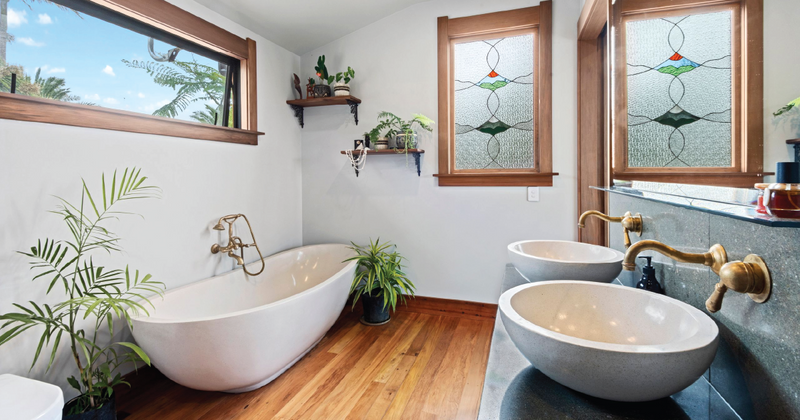 Enamel & Exterior Paint